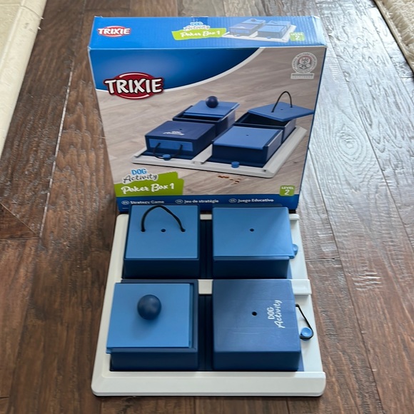 DOG ACTIVITY Poker box 1 - Picture 1 of 6